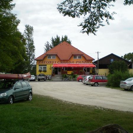 Zatonyi Csarda Panzio Bed and Breakfast Dunasziget Eksteriør billede