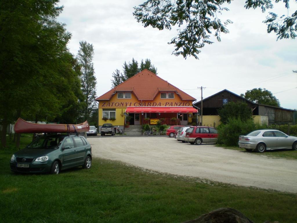 Zatonyi Csarda Panzio Bed and Breakfast Dunasziget Eksteriør billede